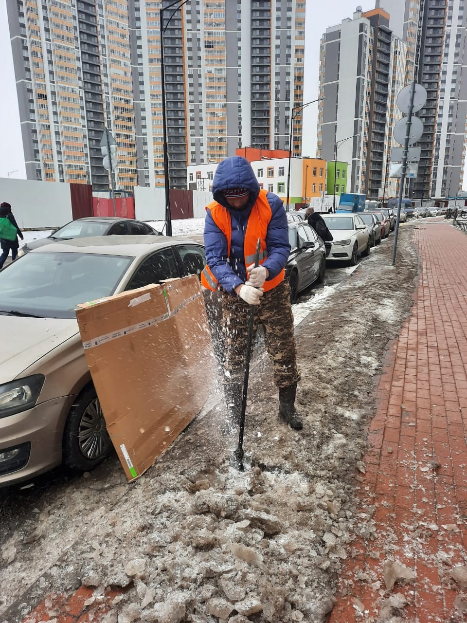 Уборка под контролем админкомиссии – Заневское городское поселение